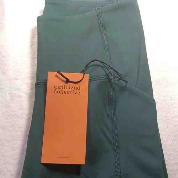 Girlfriend Collective Compressive Pocket Legging - Picture 7 of 9